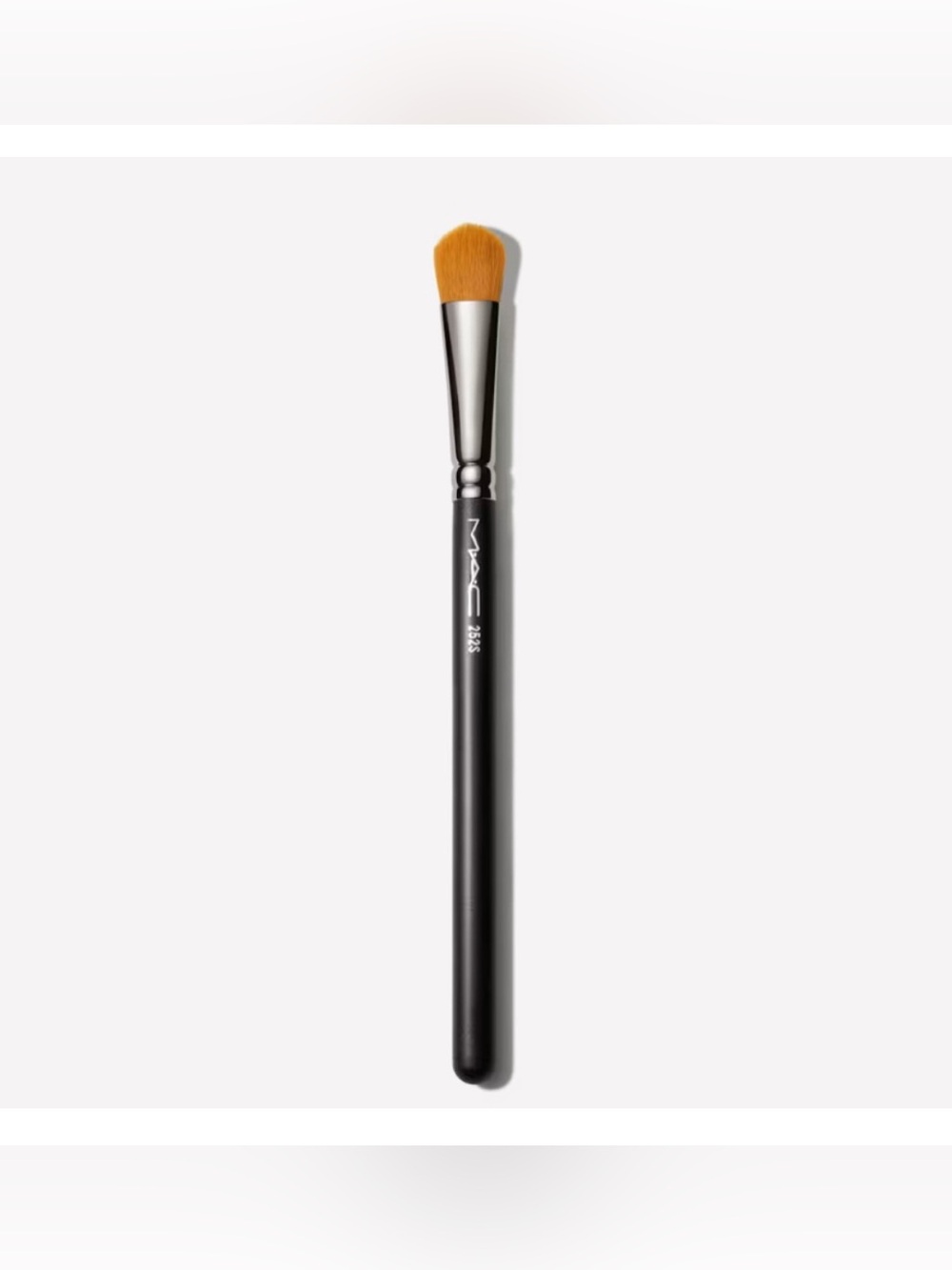 MAC Cosmeticd 252 S SYNTHETIC LARGE SHADER BRUSH